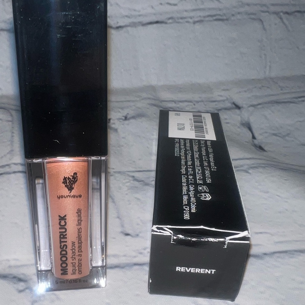 Younique Moonstruck liquid eyeshadow- Reverent - Picture 2 of 4